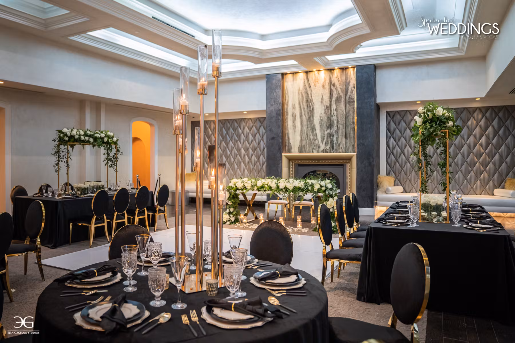 The Stirling Club dining room — fine dining for Turnberry Place residents